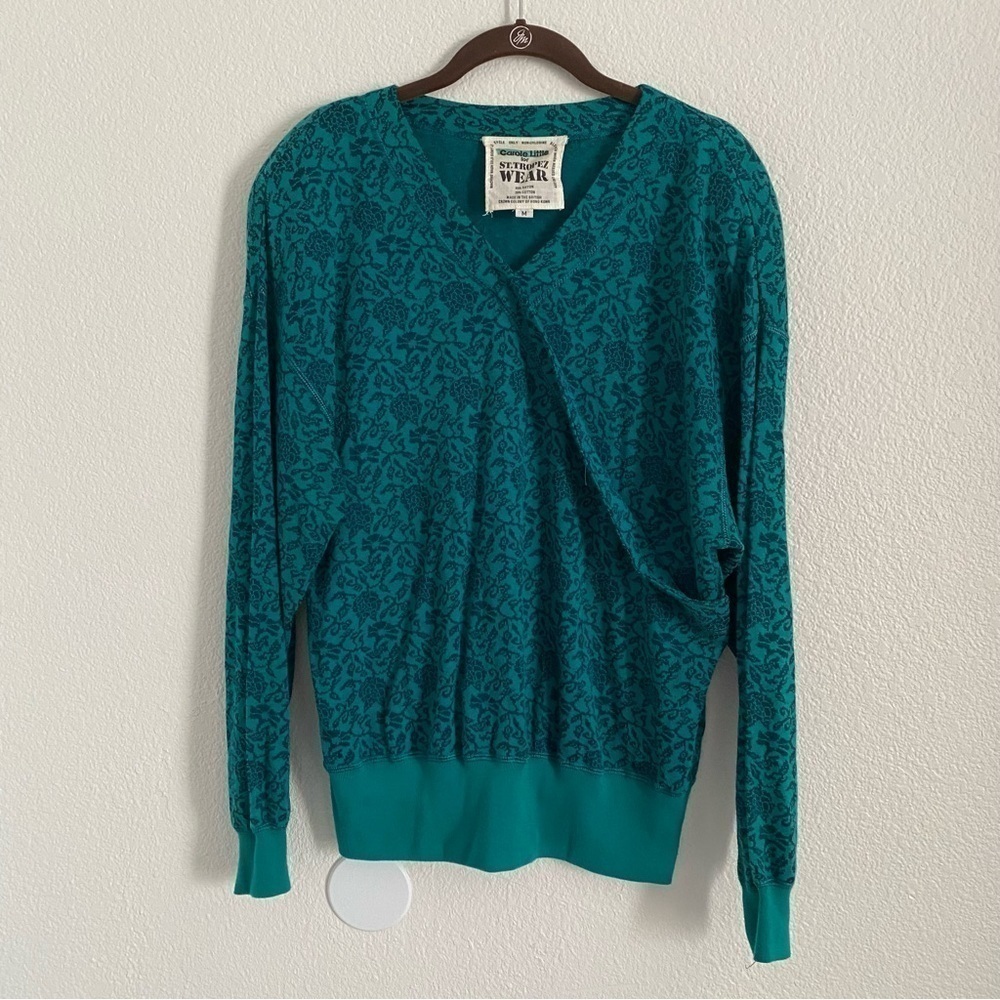 Carole Little for St. Tropez Wear Size Medium Blue V-Neck Pullover Sweater - Picture 1 of 3